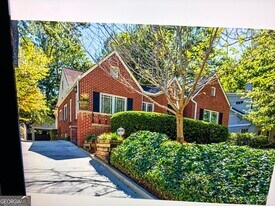 707 Cumberland Rd NE in Atlanta, GA - Building Photo