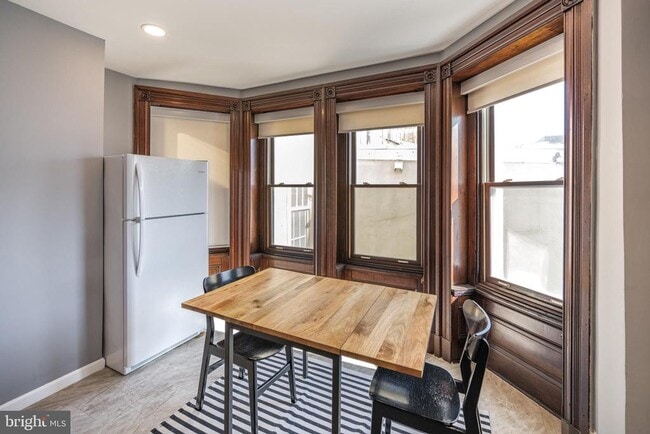 property at 1620 Mt Vernon St