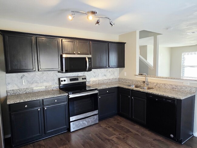 7109 Little Mohican Dr in Fort Worth, TX - Building Photo - Building Photo