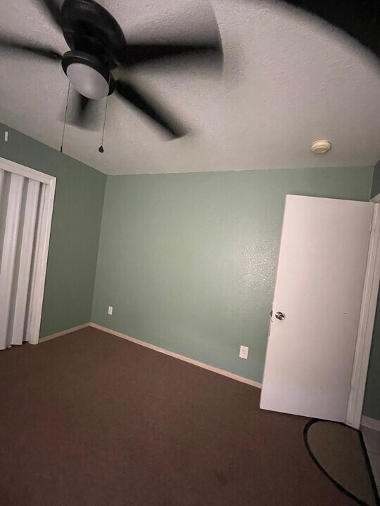 12066 Idaho Ave, Unit Casita #1 in Hanford, CA - Building Photo