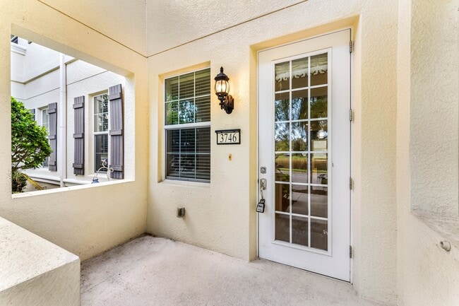 3756 82nd Ave Cir E in Sarasota, FL - Building Photo - Building Photo