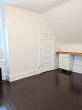 5434 Howe St-Unit -#3 in Pittsburgh, PA - Building Photo - Building Photo
