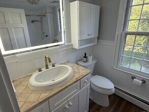 332 Belden Hill Rd in Wilton, CT - Building Photo - Building Photo