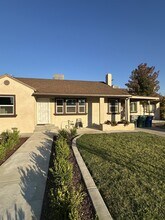 986 S Hope Ave in Reedley, CA - Building Photo - Building Photo