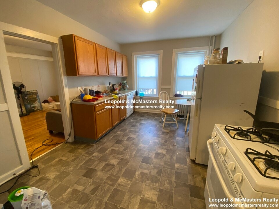 234 South St, Unit 1 in Boston, MA - Building Photo
