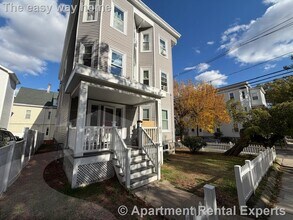 21 Jaques St, Unit 2 in Somerville, MA - Building Photo - Building Photo