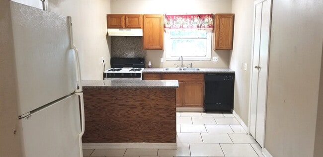 property at 4515 White Rock St