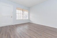 Renwick Apartments photo'