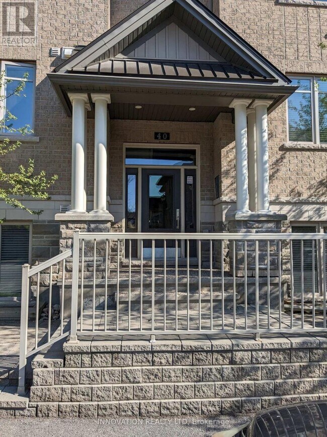 40-40 Tayside Private in Ottawa, ON - Building Photo - Building Photo