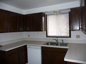 6053 Bingtree Ct NE in Keizer, OR - Building Photo - Building Photo