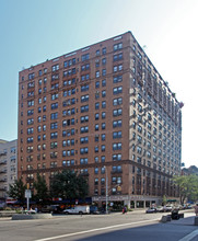 245 W 107th St in New York, NY - Foto de edificio - Building Photo