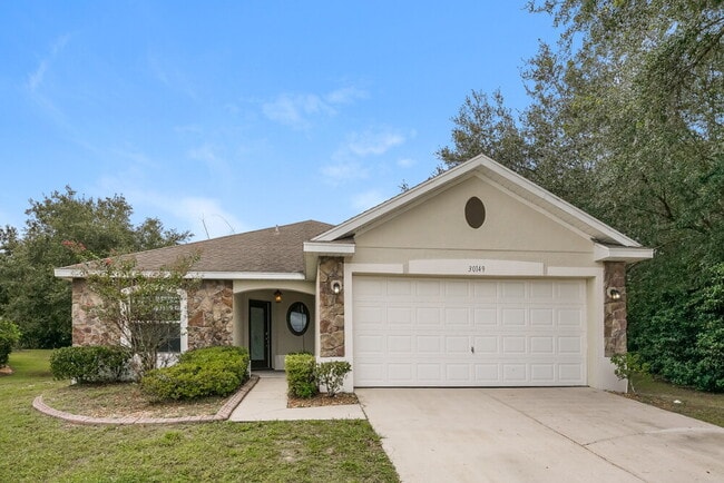 property at 30149 Sandbunker Ln