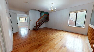 602 Sanderling Ct in Secaucus, NJ - Building Photo - Building Photo