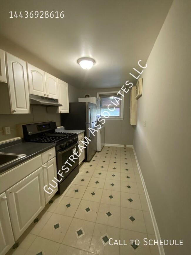 property at 3804 W Bay Ave