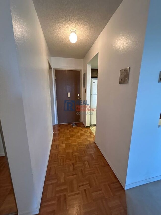 13902 E Marina Dr in Aurora, CO - Building Photo - Building Photo