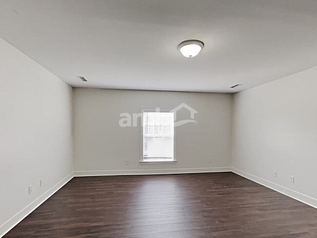 property at 1175 Blake Ct