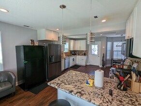 3715 Eagle St in Houston, TX - Foto de edificio - Building Photo