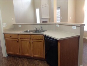 11310 Glenstone Ct in Charlotte, NC - Building Photo - Building Photo