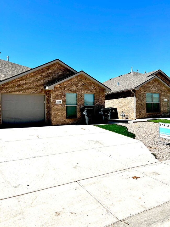 property at 2119 N Ave B