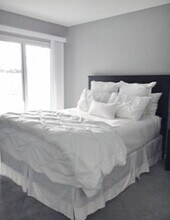 660 The Village in Redondo Beach, CA - Building Photo - Building Photo