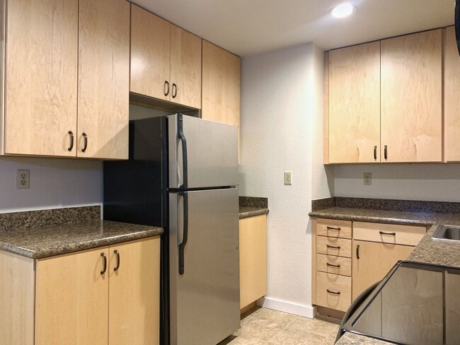 7002 S 128th St in Seattle, WA - Building Photo - Building Photo
