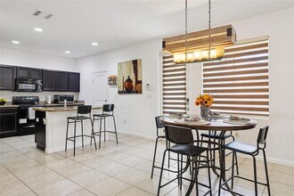 24313 SW 115 Ct in Princeton, FL - Foto de edificio - Building Photo