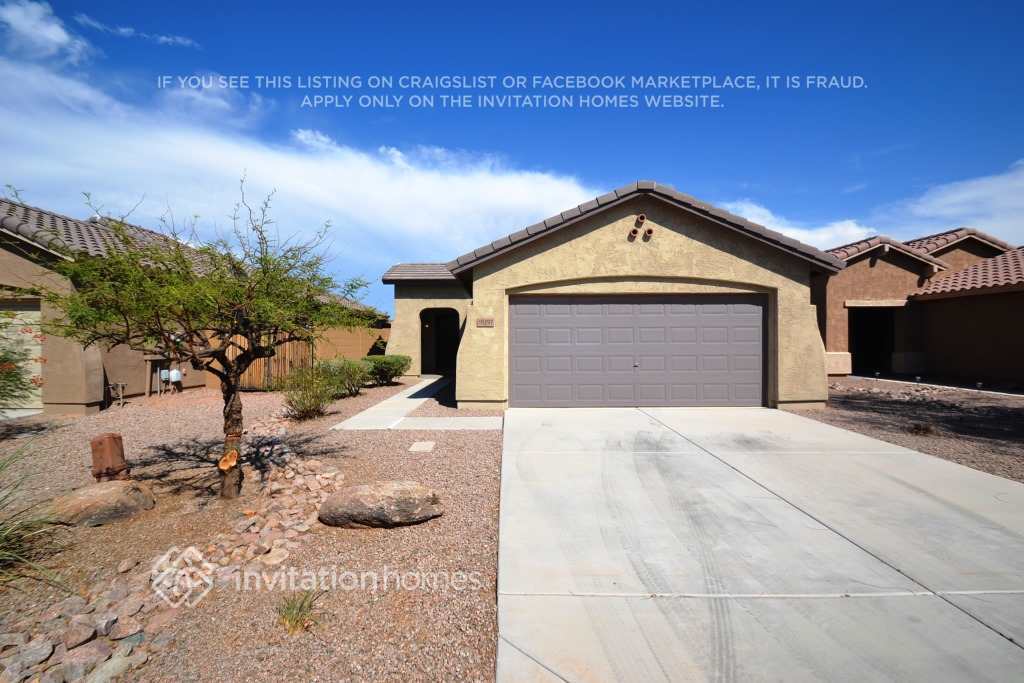 19297 N Ibiza Ln in Maricopa, AZ - Building Photo
