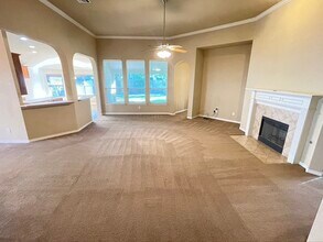 5908 Parkplace Dr in Argyle, TX - Building Photo - Building Photo