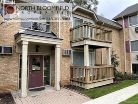 417 Parkdale Ave in Rochester, MI - Building Photo