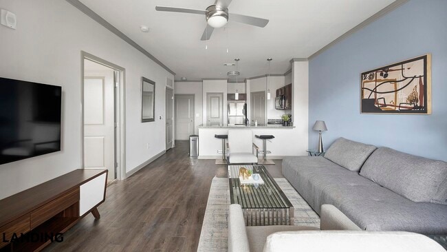 225 Walden Village Ln in Nashville, TN - Foto de edificio - Building Photo