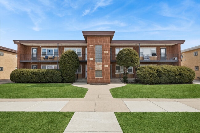 1211 Homestead Rd in La Grange Park, IL - Building Photo - Building Photo