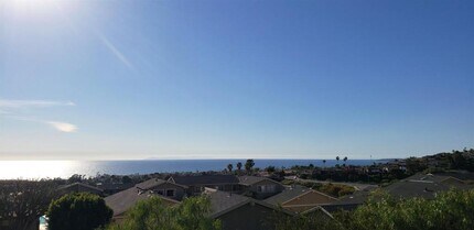204 Avenida Baja in San Clemente, CA - Building Photo - Building Photo