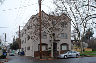 914 23rd St in Sacramento, CA - Building Photo - Building Photo