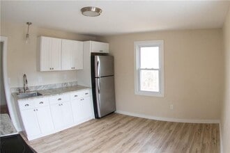 457 Carolina Back Rd in Charlestown, RI - Building Photo - Building Photo