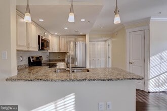 1101 Baybury Ct in Bowie, MD - Building Photo - Building Photo