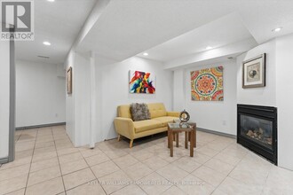 197 Stephen St in Richmond Hill, ON - Building Photo - Building Photo