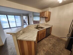 20 S Boulder Cir, Unit #2212 in Boulder, CO - Building Photo - Building Photo