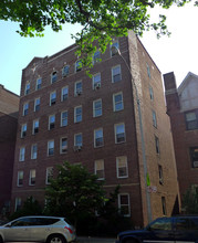 35-05 72nd St in Jackson Heights, NY - Building Photo - Building Photo