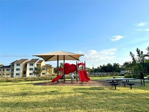 20838 NW 13th Ave in Miami Gardens, FL - Building Photo - Building Photo