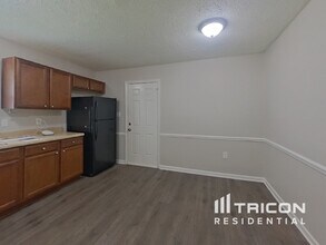 914 Canton Pl in Charlotte, NC - Building Photo - Building Photo