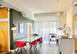 2811 20th St in San Francisco, CA - Building Photo - Building Photo