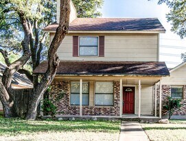 2900 Jadewood Ct in Austin, TX - Building Photo