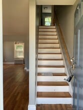 62 W Elderkin Ave in Groton, CT - Foto de edificio - Building Photo