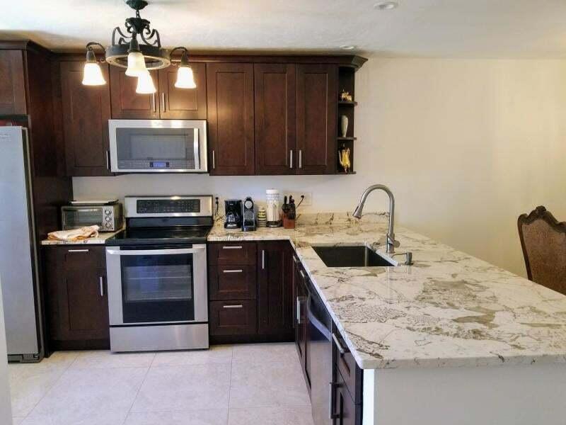 21365 Cypress Hammock Dr in Boca Raton, FL - Building Photo