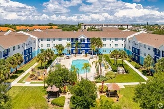 Lexington Club in Clearwater, FL - Foto de edificio - Building Photo