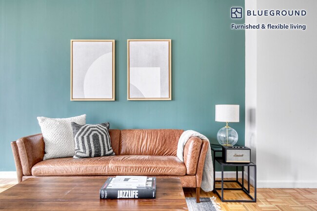 150 E 57th St in New York, NY - Building Photo - Building Photo