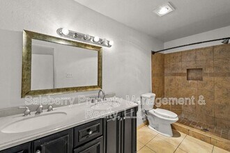 8510 Gatlinburg Dr in Fort Worth, TX - Building Photo - Building Photo