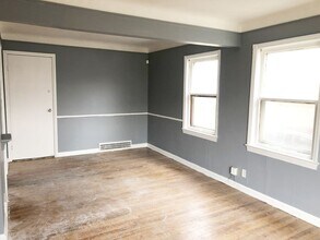 15607 Glendale Ave in Cleveland, OH - Building Photo - Building Photo