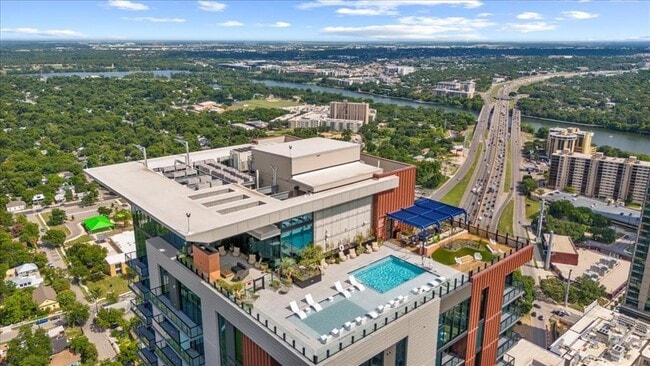 84 East Ave in Austin, TX - Foto de edificio - Building Photo