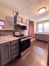 9224 Kathlyn Dr in St. Louis, MO - Building Photo - Building Photo